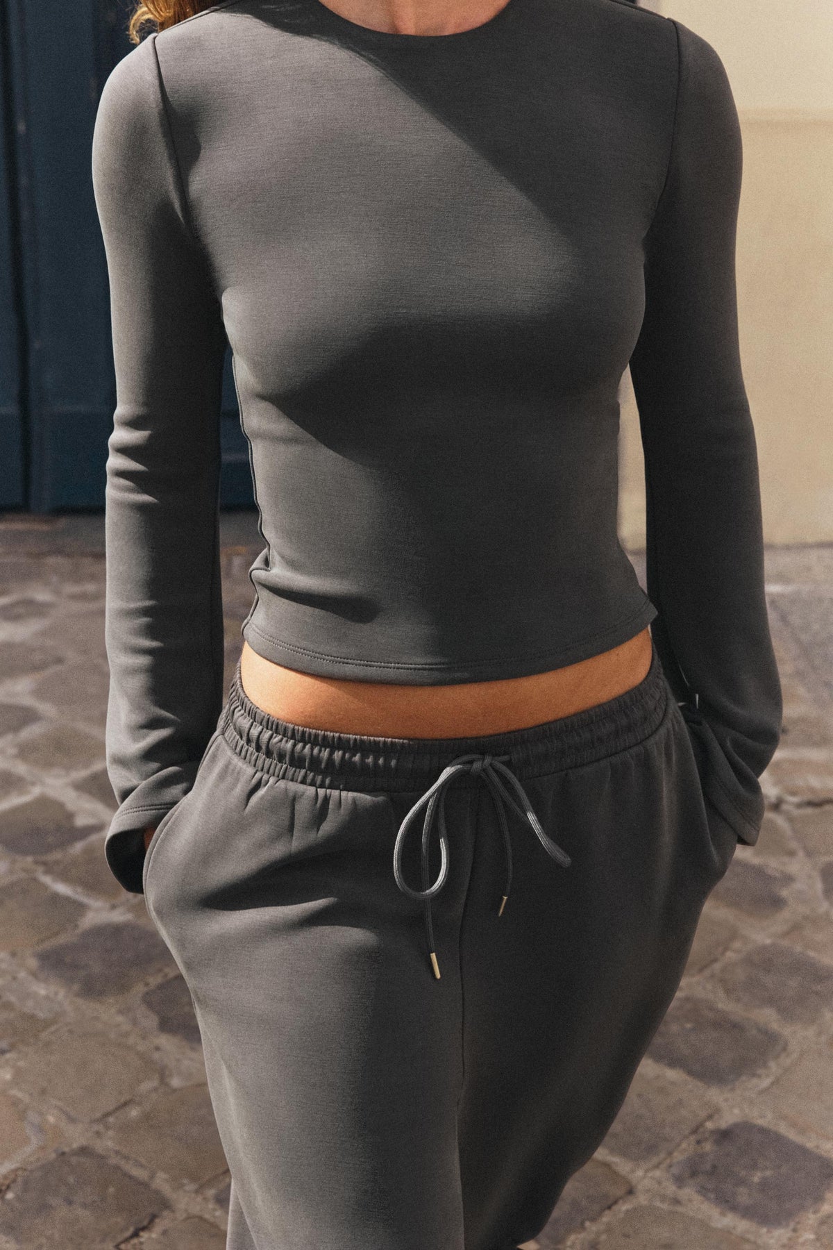 T-shirt manches évasées Gris