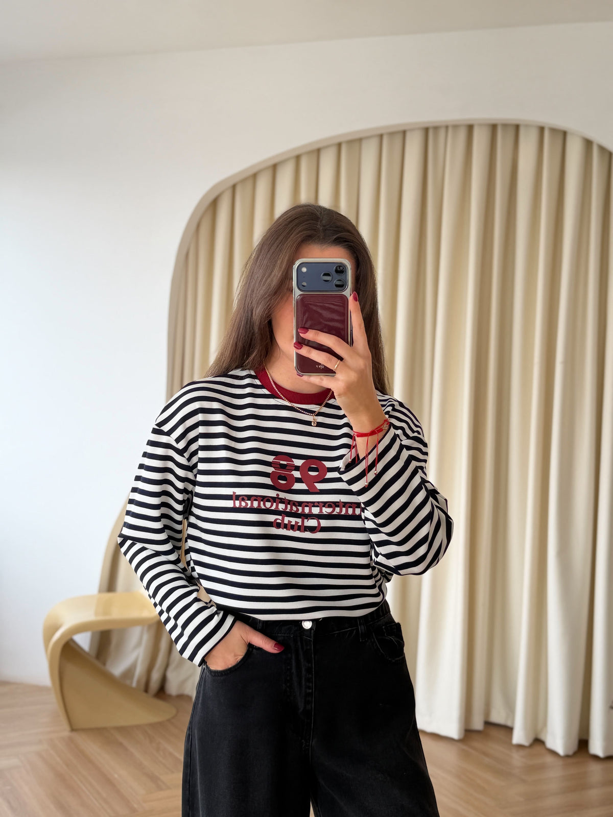 Sweat rayé marine liseré bordeaux
