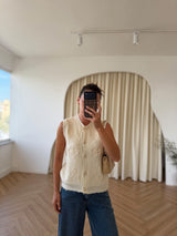 Gilet en maille à boutons perles