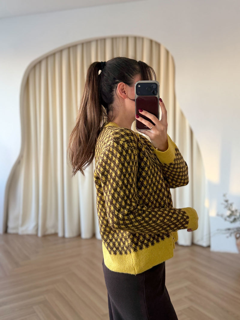 Cardigan jaune à motifs