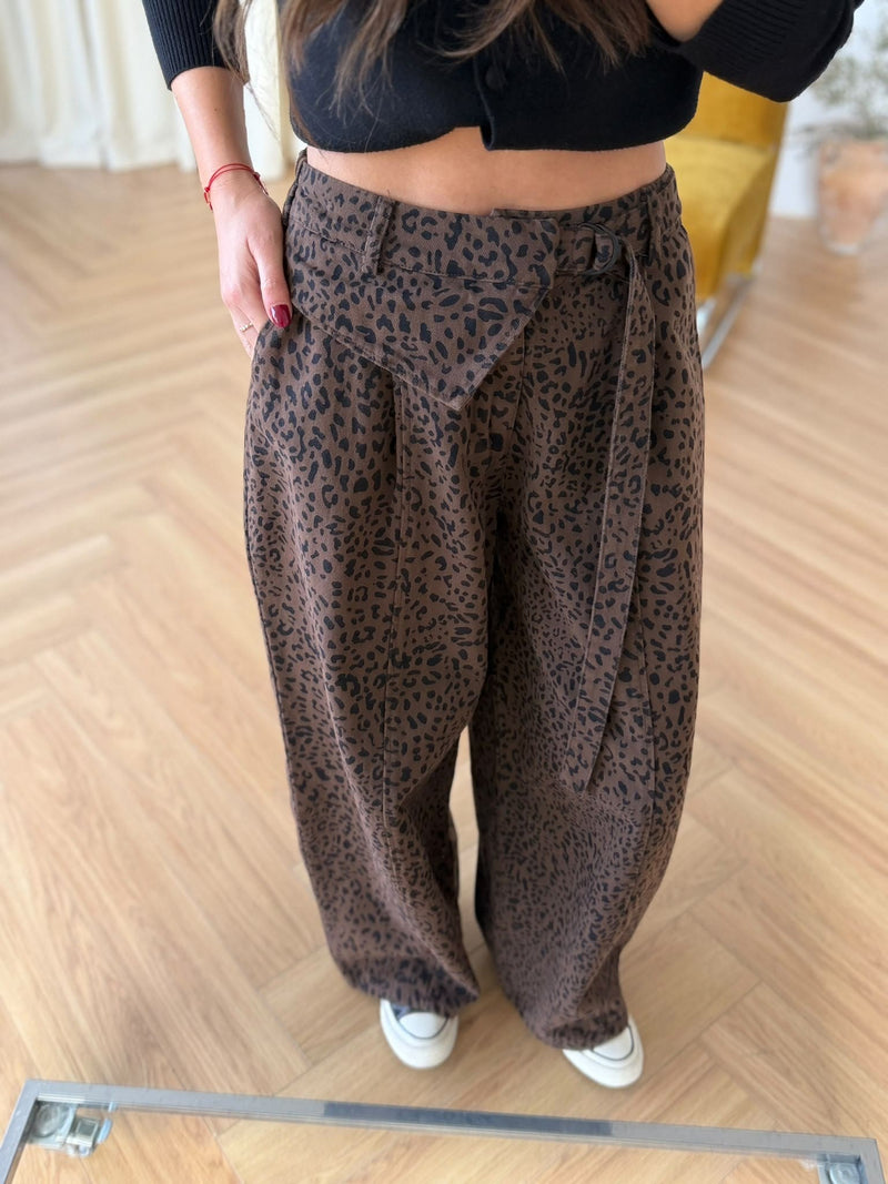 Pantalon léopard ceinturé