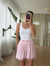 Short à dentelle