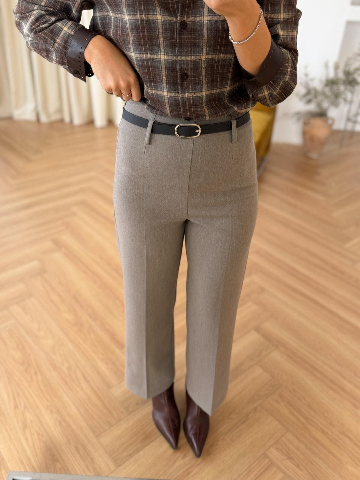 Pantalon taille haute à ceinture